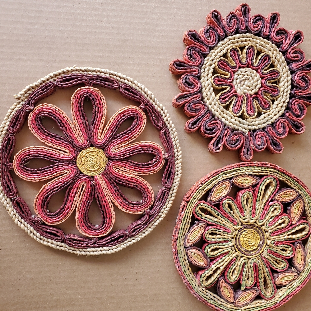 Vintage 1970s Woven Rattan Raffia Boho Trivets Wall Decor Set Of 3